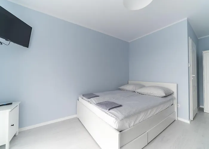 U Motyli * יאסטארניה